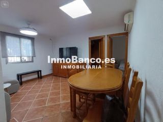 Appartamento  Barri omet grup sant franc. Piso en planta baja con terraza