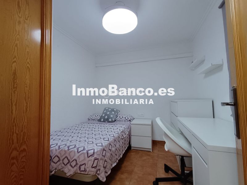Foto d34ff981-d2aa-45f5-aad2-1a38d697d636. Pis a Picassent