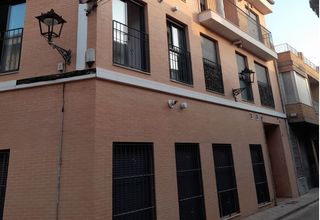 Autoparkplatz  Carrer isabel la católica 25. Sin comisión de agencia
