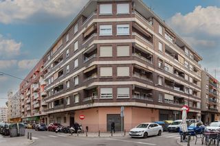Local Comercial a Carrer cardenal cisneros 58