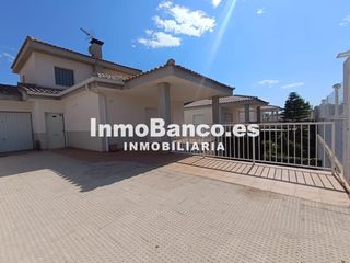 Haus  Colònia motor del vicari 827. Sin comisión de agencia