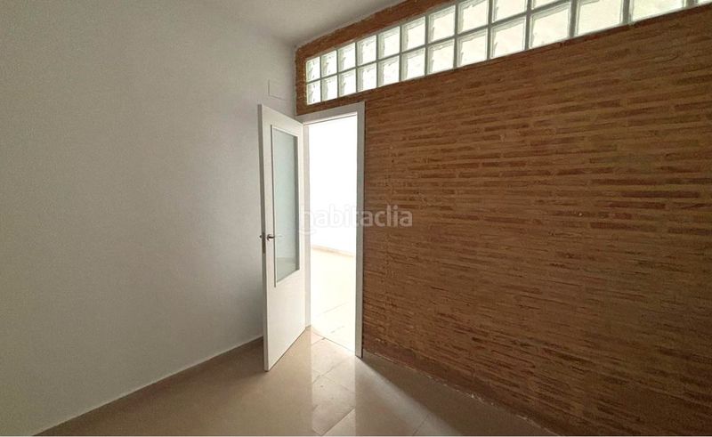 Foto d0a0f1d1-0de2-4fb6-8c6d-c42c15521ff6. Pis a avinguda concórdia" 25 d'abril 5a a Aldaia