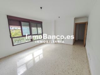 Pis  Carrer de sant valerià 27b. Vivienda +garaje+trastero, sin comisión de agencia