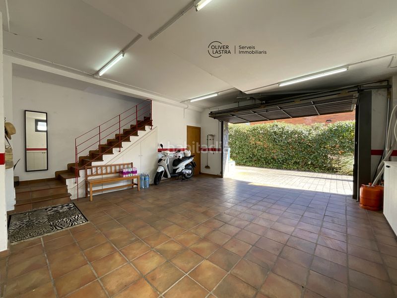 Foto 5bb44c7f-53f3-4553-9218-b16d3cfb047a. Casa amb calefacció aparcament piscina a Corbera de Llobregat