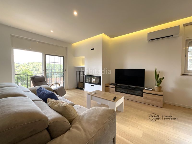 Foto 62e10da6-a3e0-4007-8d91-501883928923. Casa a Corbera de Llobregat