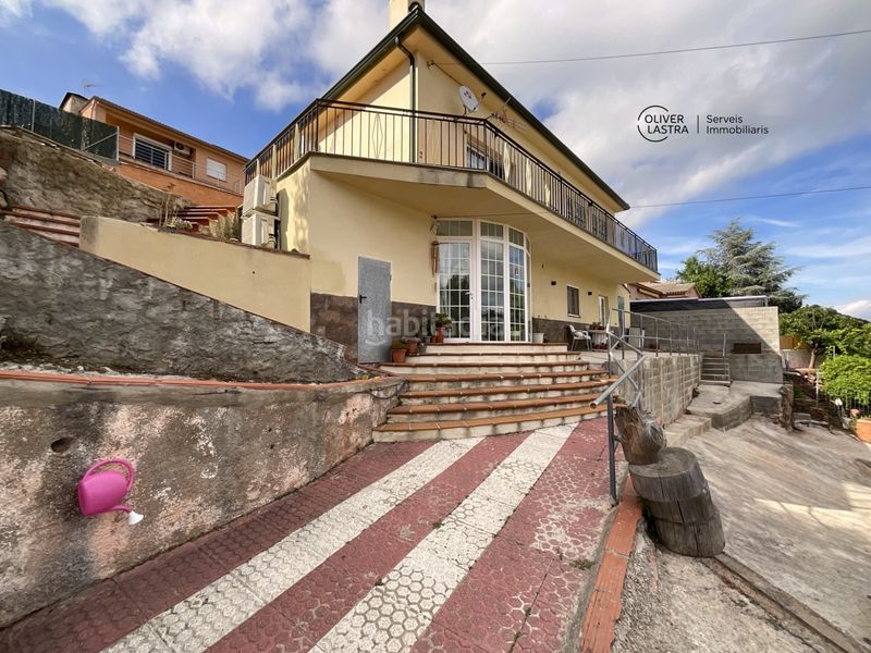 Foto 658859f6-38d9-4e13-aa3d-ed3d667bc2ac. Casa a Corbera de Llobregat