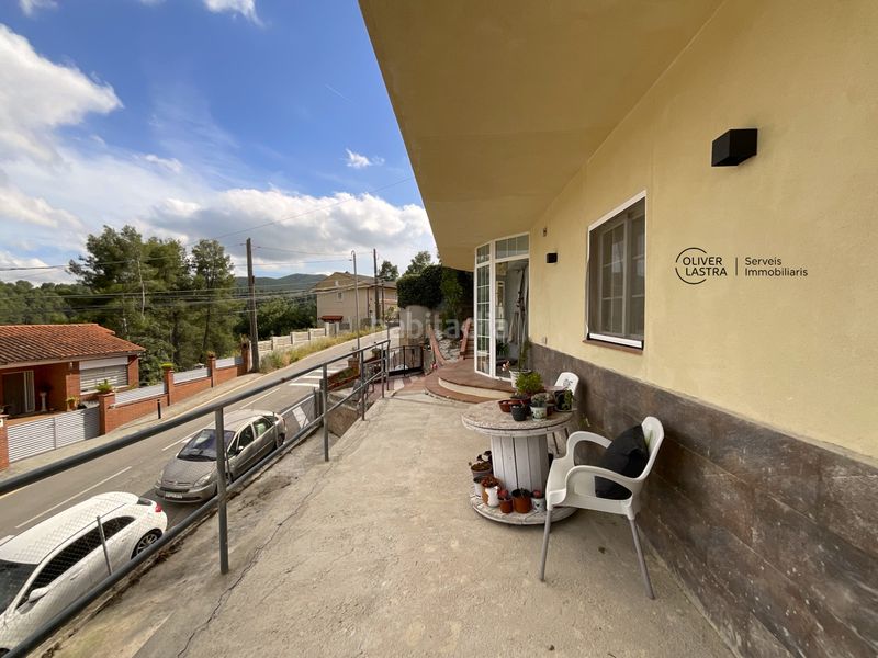 Foto e96f2eff-40ec-48e4-a33f-9506700e2ac4. Casa a Corbera de Llobregat