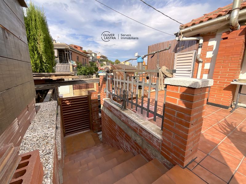 Foto 10135bf5-f2ce-40ce-89e6-c221a89cfd69. Haus mit parking pool in Castellbisbal