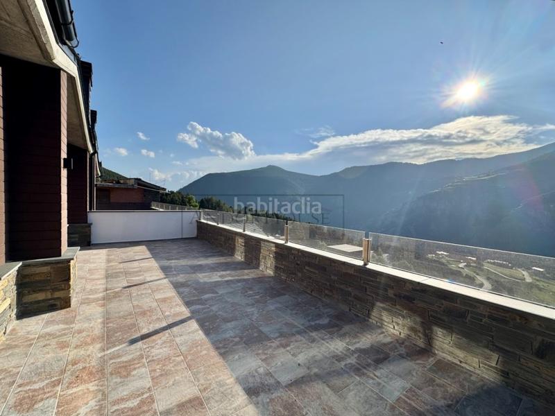 Foto 3520e102-09a9-4c4f-a945-7496c9eda540. Appartamento con parcheggio in El Forn-Prats-Meritxell Canillo