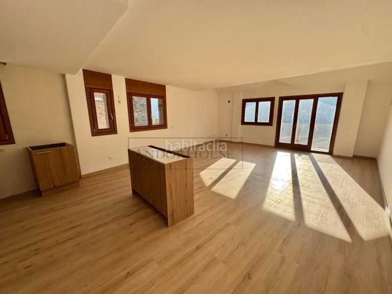 Foto 5e4cd02b-5679-4743-889f-6a0ca695a35e. Appartamento con parcheggio in El Forn-Prats-Meritxell Canillo