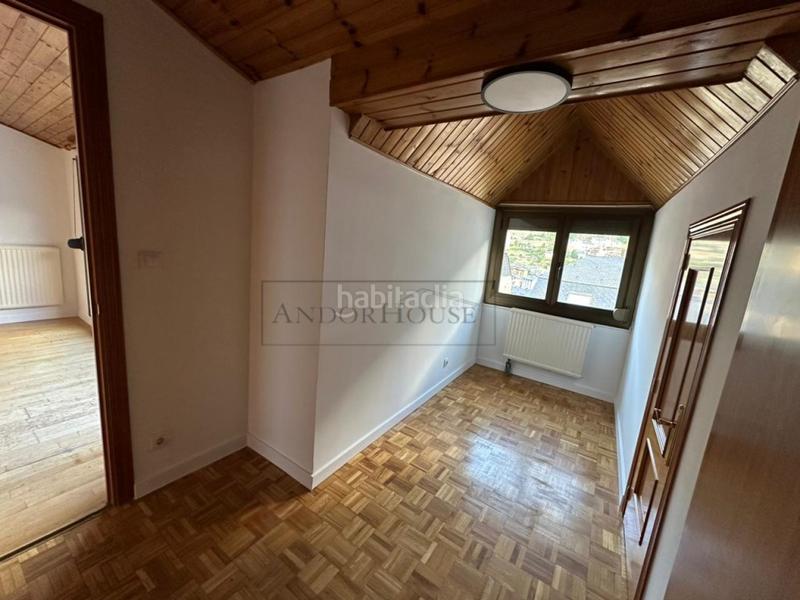 Foto 930f093f-4a4d-430c-88bc-b7f1072dbcd5. Affitto appartamento con parcheggio in Encamp Encamp