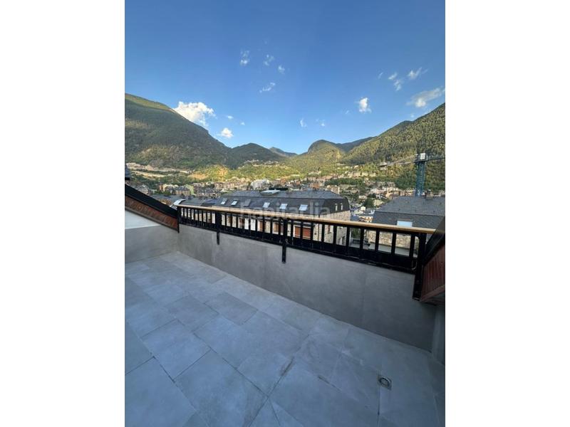 Foto 596f2dd3-ddf6-4d4c-9838-e34752bfef88. Location appartement avec parking dans Encamp Encamp