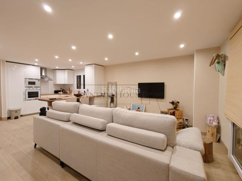 Foto 3ac79eeb-4dcd-46f0-82c1-4ccf1a997ffa. Pis amb aparcament a Els Vilars d´Engordany Escaldes-Engordany