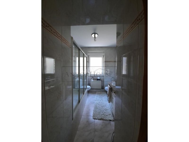 Foto 12cd1548-13ad-4b81-b329-277b53831ba6. Casa adossada amb aparcament a Els Vilars d´Engordany Escaldes-Engordany
