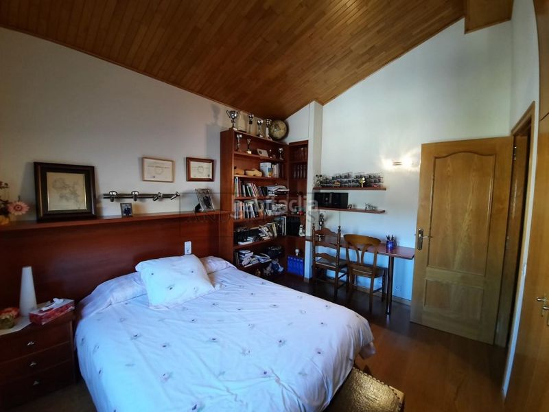 Foto 6618a393-5a8a-4d88-bc82-fa0b8ef1eafd. Casa adossada amb aparcament a Els Vilars d´Engordany Escaldes-Engordany