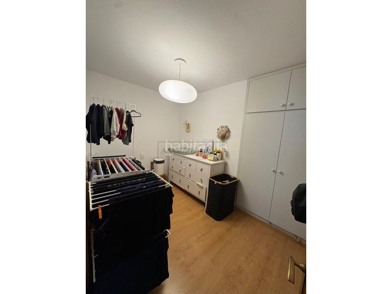 Foto c69885c5-cd63-4f12-bade-5b8e775b9007. Pis amb aparcament a Centro Andorra la Vella