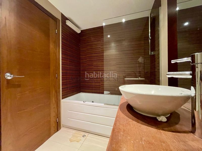 Foto 0c9141b6-850d-4c0d-9172-3f1fd97f03a3. Rent flat with parking in Soldeu-Incles Canillo