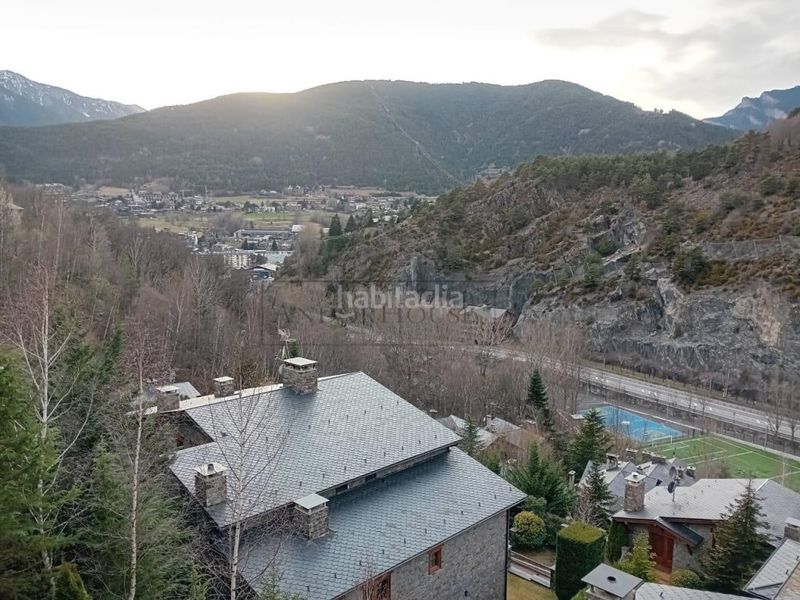 Foto 52713392-c393-45ed-b5d5-7c494e4bd4cf. Pis amb aparcament a L´Aldosa-Anyós La Massana