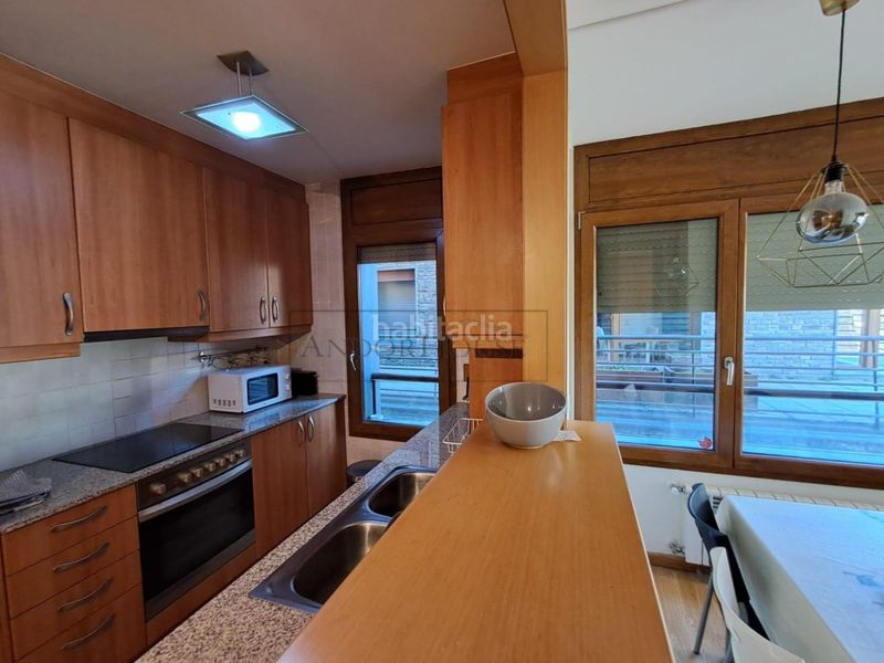Foto 2c6d36f7-ad25-471a-b4d6-64e5ac0fd0c1. Rent flat with parking in El Tarter Canillo