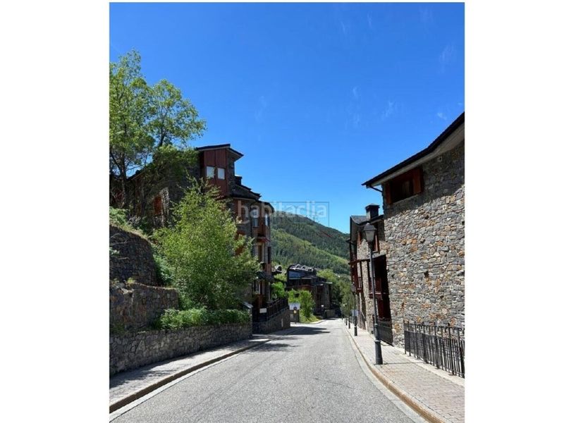 Foto 11cdec57-3fbd-4e5e-9f50-4ebc6340a2e1. Rent flat with parking in Soldeu-Incles Canillo