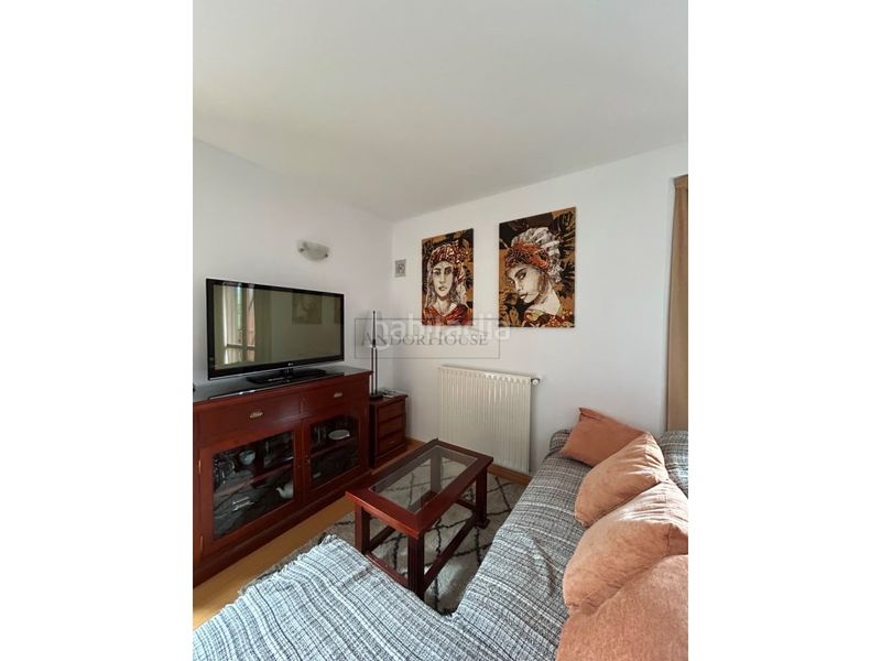 Foto 40ebfa0d-46f7-434b-a117-f1a745d44051. Rent flat with parking in Soldeu-Incles Canillo