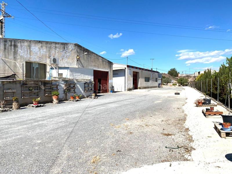 Foto 104fbbdc-f6ca-48ff-92d8-57074a20aa53. Bâtiment à usage industriel dans La Serranica-Sagrado Corazón Aspe