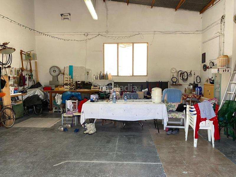 Foto d381fb67-236c-4486-bc87-0eef4c9c03f3. Bâtiment à usage industriel dans La Serranica-Sagrado Corazón Aspe