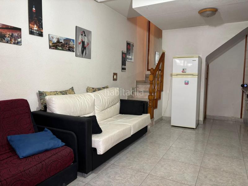 Foto f1fc55bb-7f54-4ac5-a636-f4f0406df336. Location duplex dans Gran Playa Santa Pola