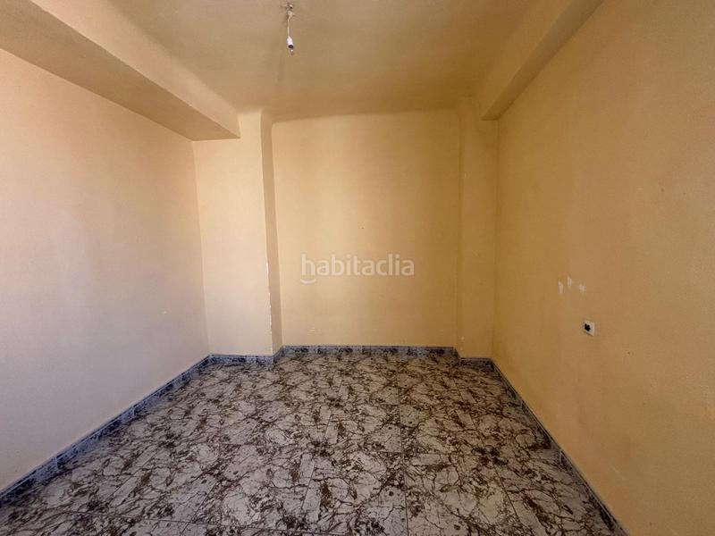 Foto 4f1f3eb3-06a6-4a7c-9e19-8e15918b95bc. Pis a Plaza Crevillente - Antiguos Juzgados - El Asilo Elche / Elx