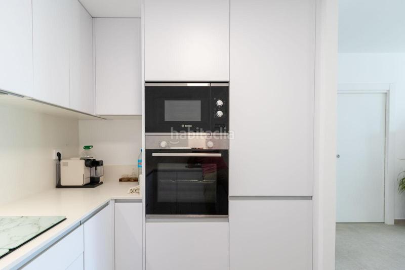 Foto 34007180-5346-4274-bddf-e3f3c76beacb. Apartamento en Monte y Mar Santa Pola