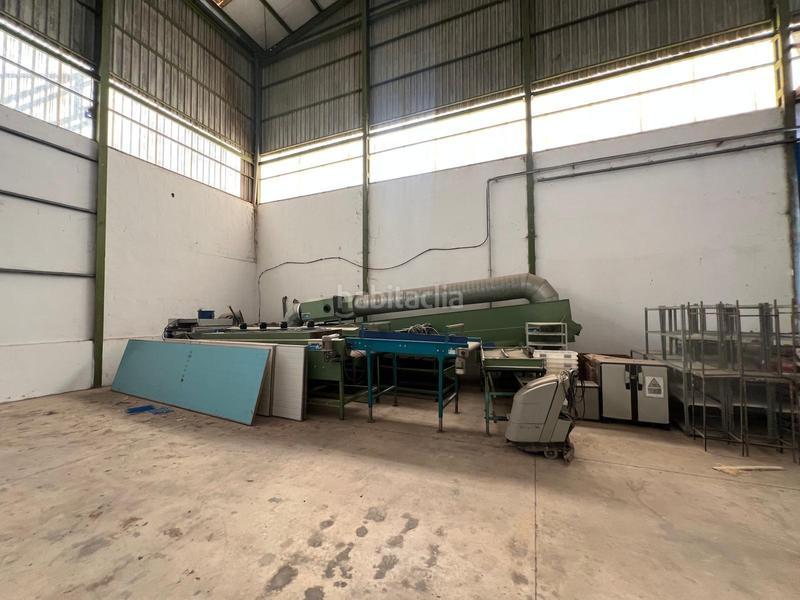 Foto 4598dd75-821c-4c38-8c68-c958dc7f9b11. Rent industrial building in Perleta - Maitino Elche / Elx