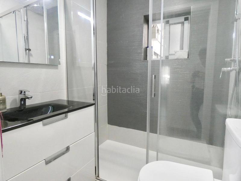 Foto 4237718f-6291-4184-ad7b-ab1c32157b94. Rez-de-chaussée dans Virgen del Remedio - Parque Lo Morant Alicante