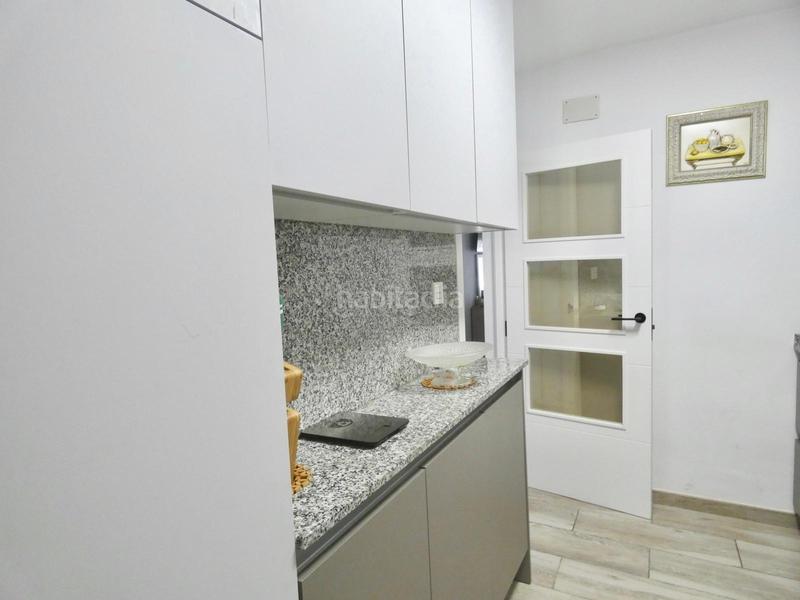 Foto 7abd7142-a452-4184-9a28-29cafce51f41. Rez-de-chaussée dans Virgen del Remedio - Parque Lo Morant Alicante