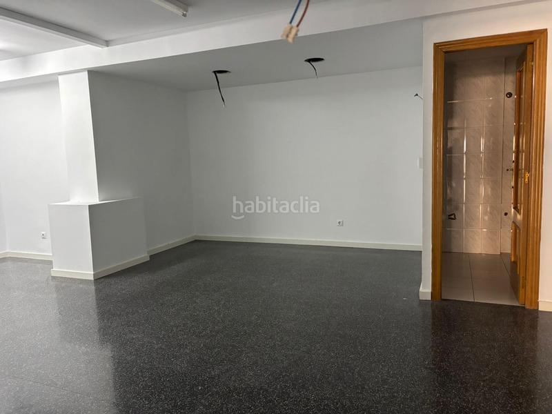 Foto 38a7d292-fa76-4c14-bdce-733bf97c95d3. Alquiler local comercial en Centro Elche / Elx