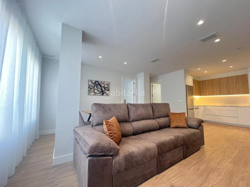 Foto adafc492-11e8-43f9-8522-14f6c31218c9. Rent flat in Centro Elche / Elx