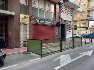 Location Local commercial à Playa Levante