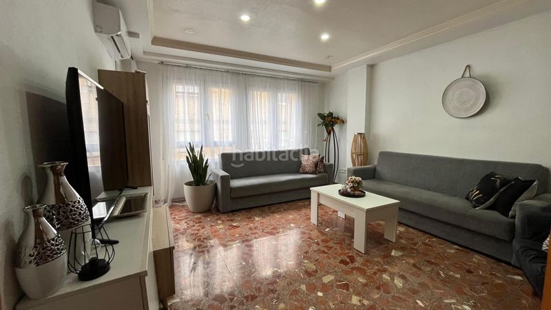 Foto 0a6f48bd-8cb3-4c67-87f1-b94572f9f4bd. Piso en Centro Elche / Elx