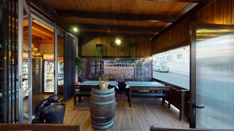 Foto f9a73fe7-68a4-4839-8652-b59ae74d1c99. Traspaso local comercial en San Fulgencio