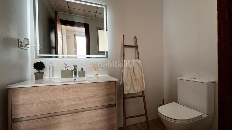 Foto 7f5e1e23-61ef-4658-9594-43a4e382e221. Zweistöckige wohnung mit heizung parking pool in El Travaló - Martínez Valero Elche / Elx