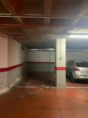 Aparcament cotxe a Centro. Plazas de parking en centro de congresos  elche