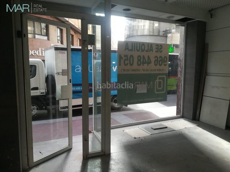 Foto a682c1ce-958f-4ef0-8bb7-d4613a7051b1. Affitto locale commerciale in Centro Elche / Elx