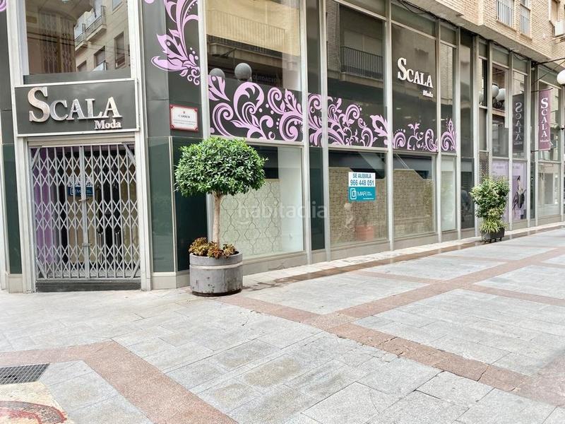 Foto aafd28fa-7be9-4ab8-a7c2-16b91df8bea3. Affitto locale commerciale in Centro Elche / Elx