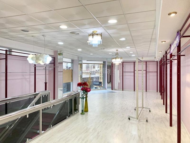 Foto e5fef947-e89f-4b51-9667-4552f77b1bac. Alquiler local comercial alquiler de local comercial en la calle salvador elche en Elche / Elx