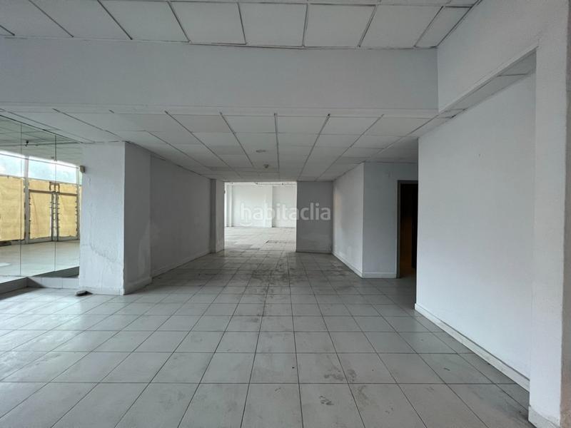 Foto 541a01e8-44ab-47a3-91d0-7290a0d87242. Rent business premise in El Raval - Portes Encarnades Elche / Elx