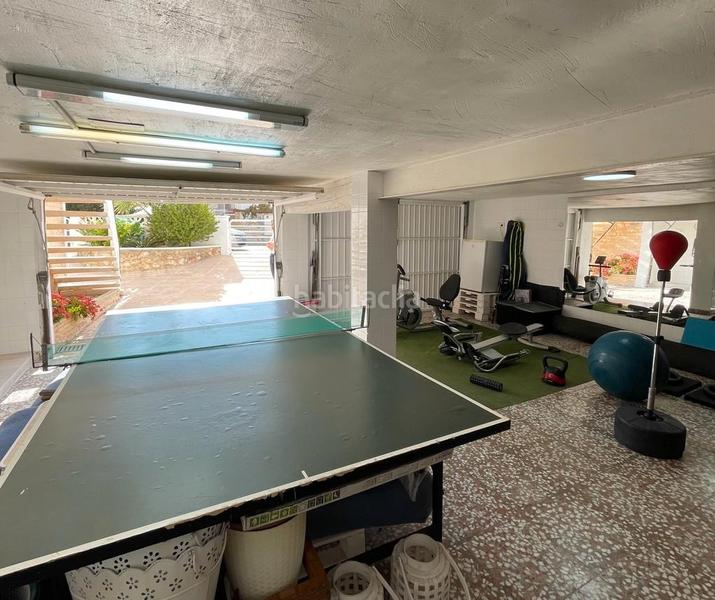 Foto 749b8290-5b2c-4e06-b346-080d49fb962e. Miete haus mit parking in calas Santa Pola este Santa Pola