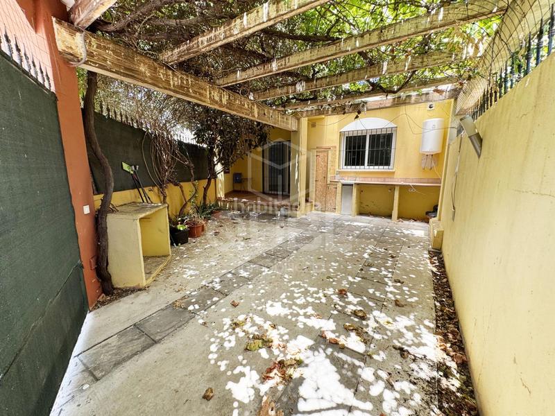 Foto e046cdc2-4751-4fbb-8d5b-b3dffecec956. Casa a schiera con parcheggio in Churriana - El Pizarrillo - La Noria - Guadalsol Málaga