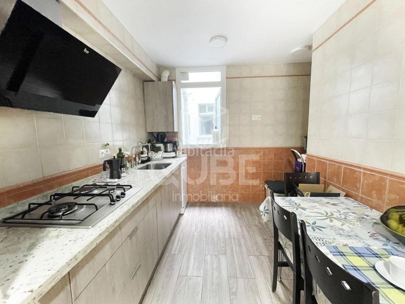 Foto dabcdef4-e07f-4d65-acc4-a389f3f506db. Appartamento in Parque Victoria Eugenia Málaga