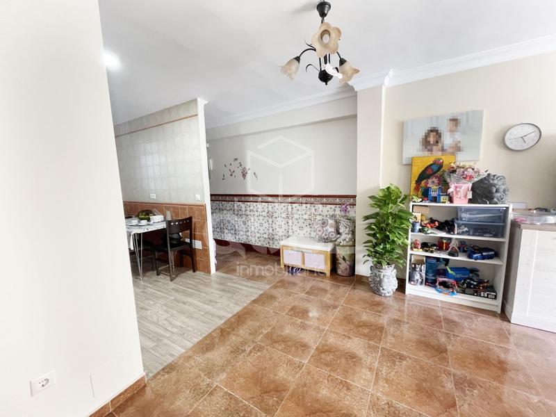 Foto ffe69b8e-af28-4624-908d-f03935a810a3. Pis a Parque Victoria Eugenia Málaga