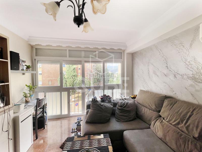 Foto 146de99d-71db-4d56-af5a-58de157d6614. Piso en Parque Victoria Eugenia Málaga