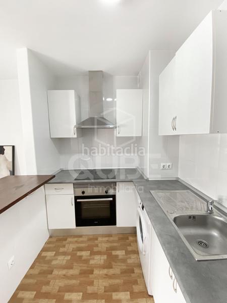 Foto 720129a6-c273-47bf-a326-92542e6abd72. Penthouse with parking in Parque Victoria Eugenia Málaga